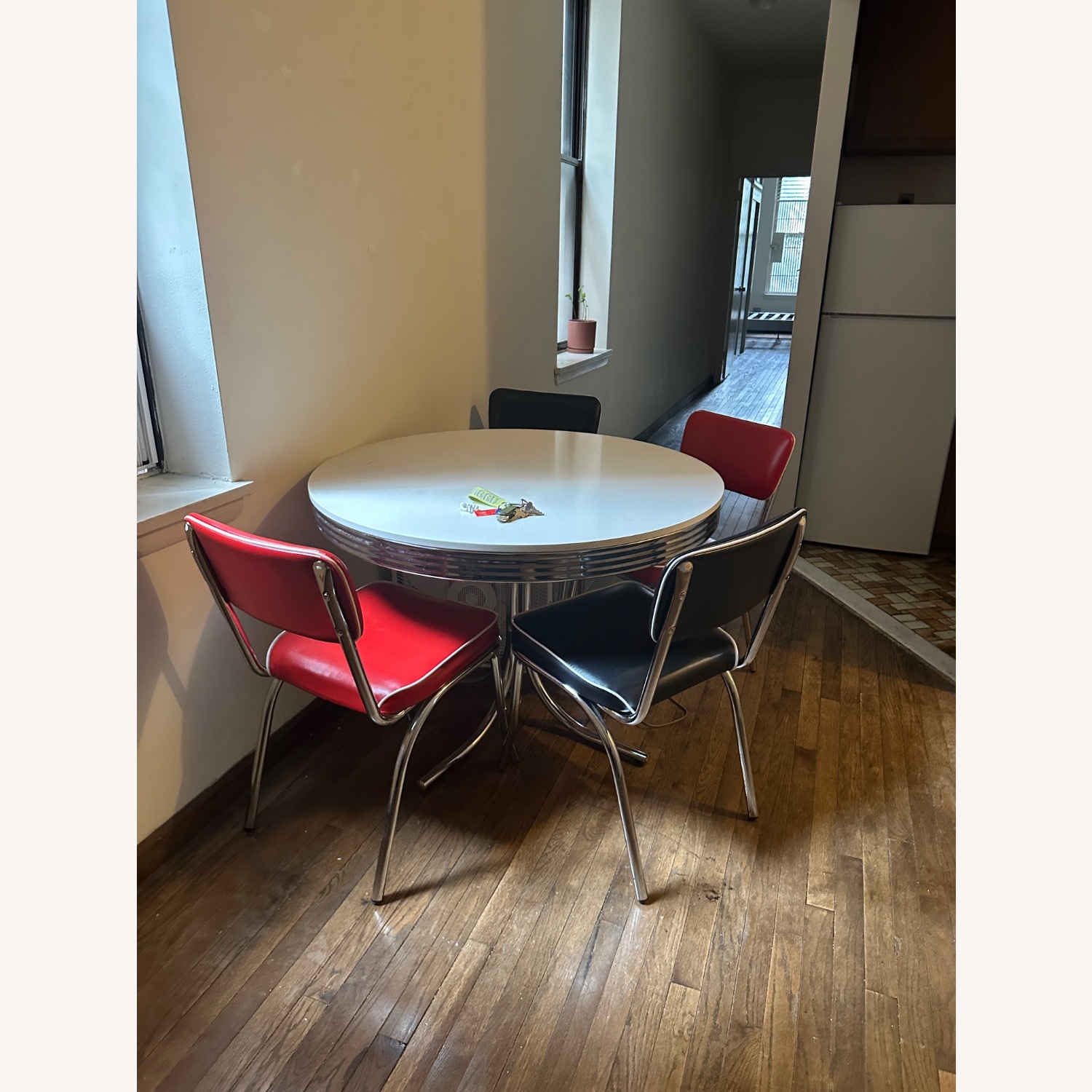 Retro Kitchen Table & Chairs - image-2