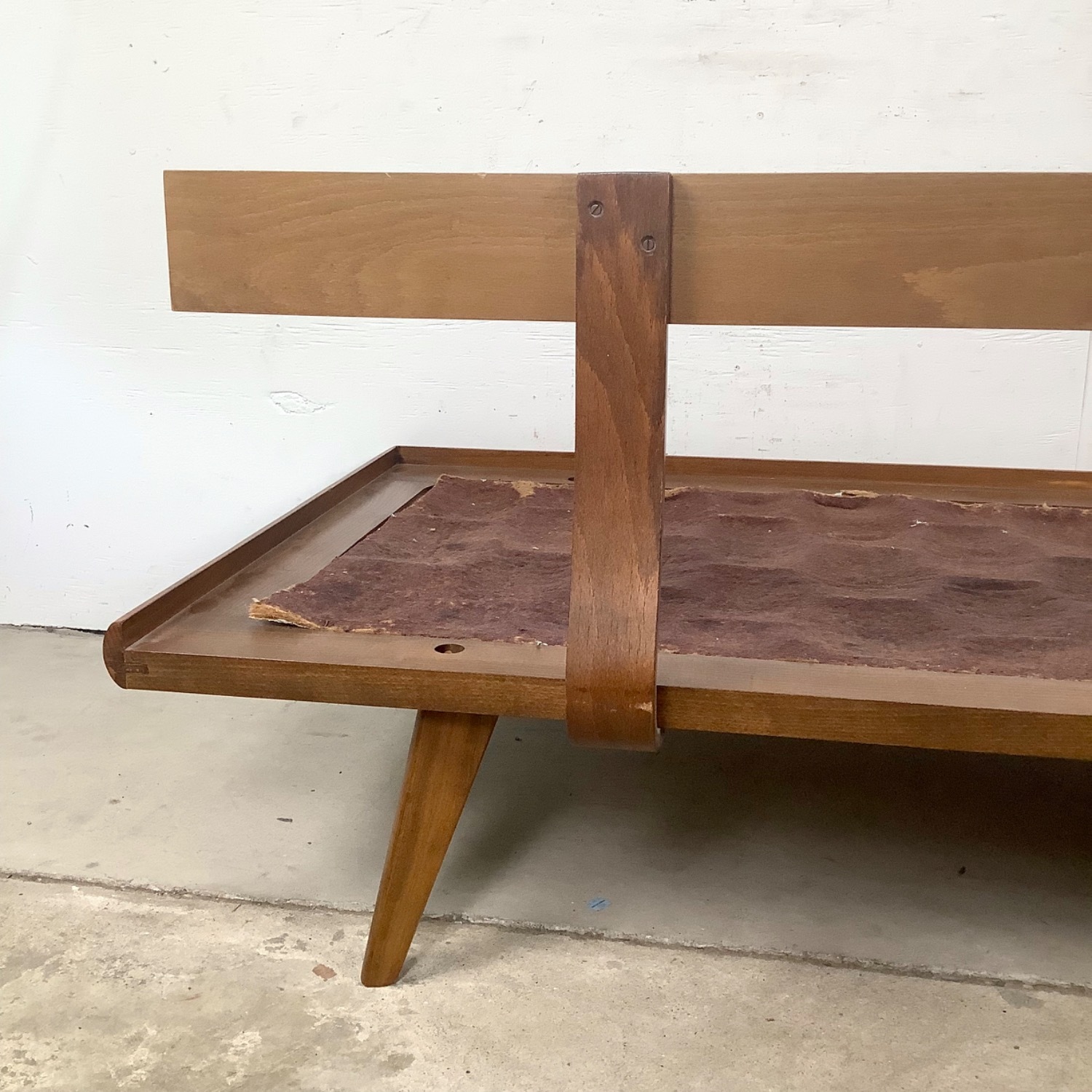 Mid-Century Sofa or Daybed - image-16