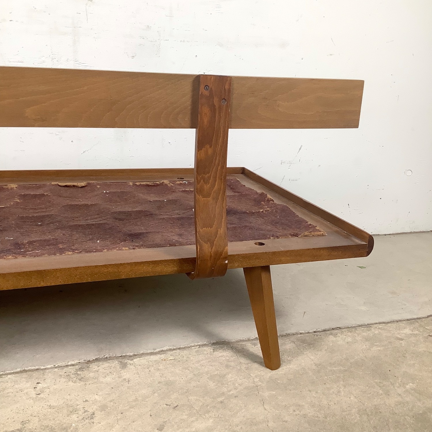 Mid-Century Sofa or Daybed - image-17