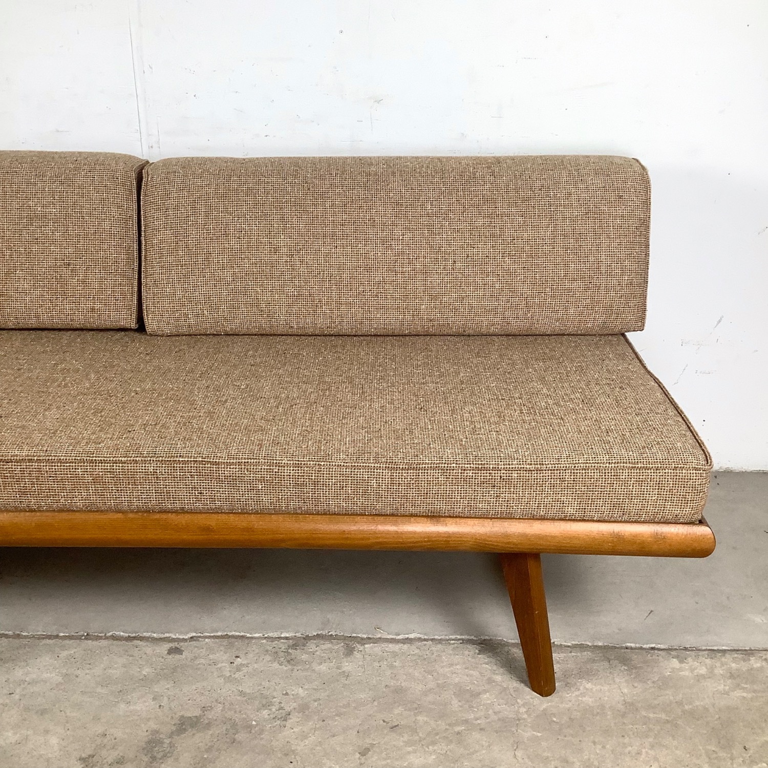 Mid-Century Sofa or Daybed - image-4