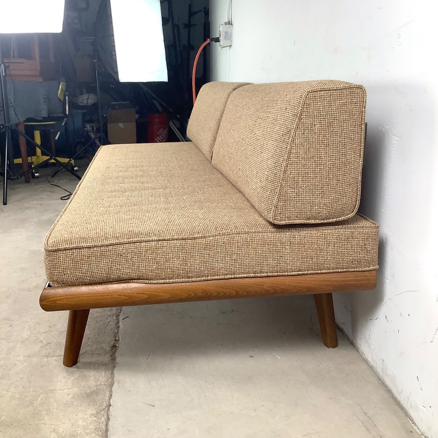 Mid-Century Sofa or Daybed - image-7