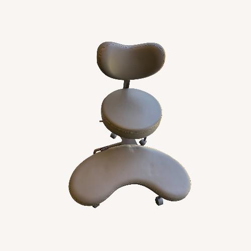 Used Pipersong Meditation Chair  for sale on AptDeco