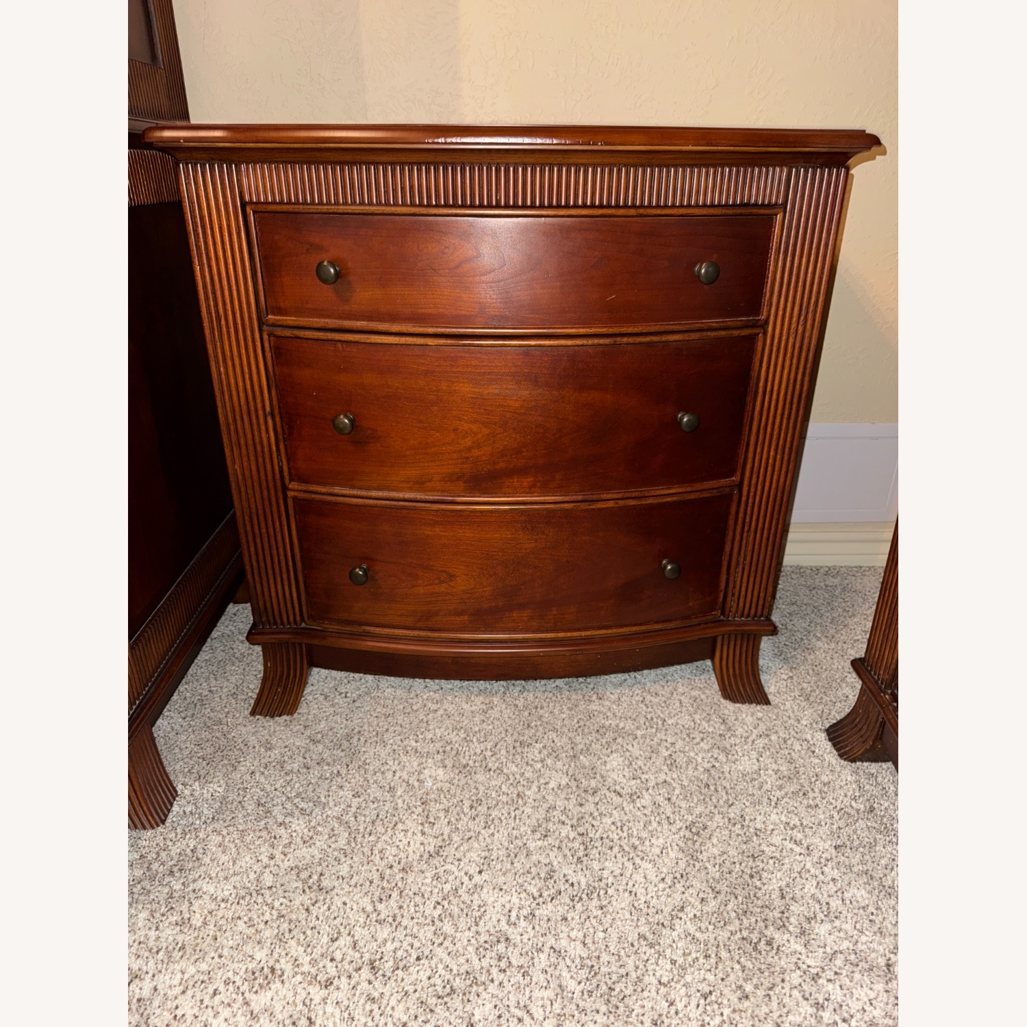 Nightstand - image-2