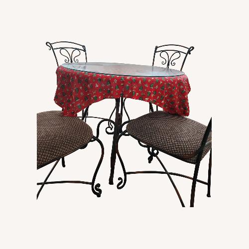 Used Small Round Breakfast Table with 4 Chairs  for sale on AptDeco