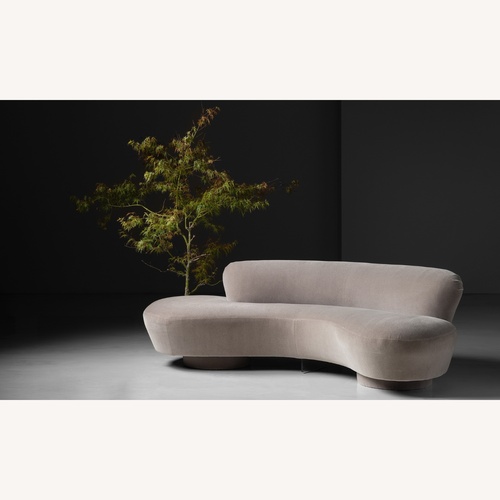 Used Vladimir Kagan Zoe Sofa American Leather x R&B for sale on AptDeco