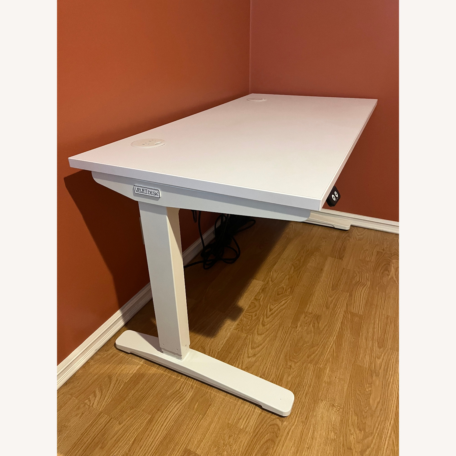 Uplift Standing Desk - image-2