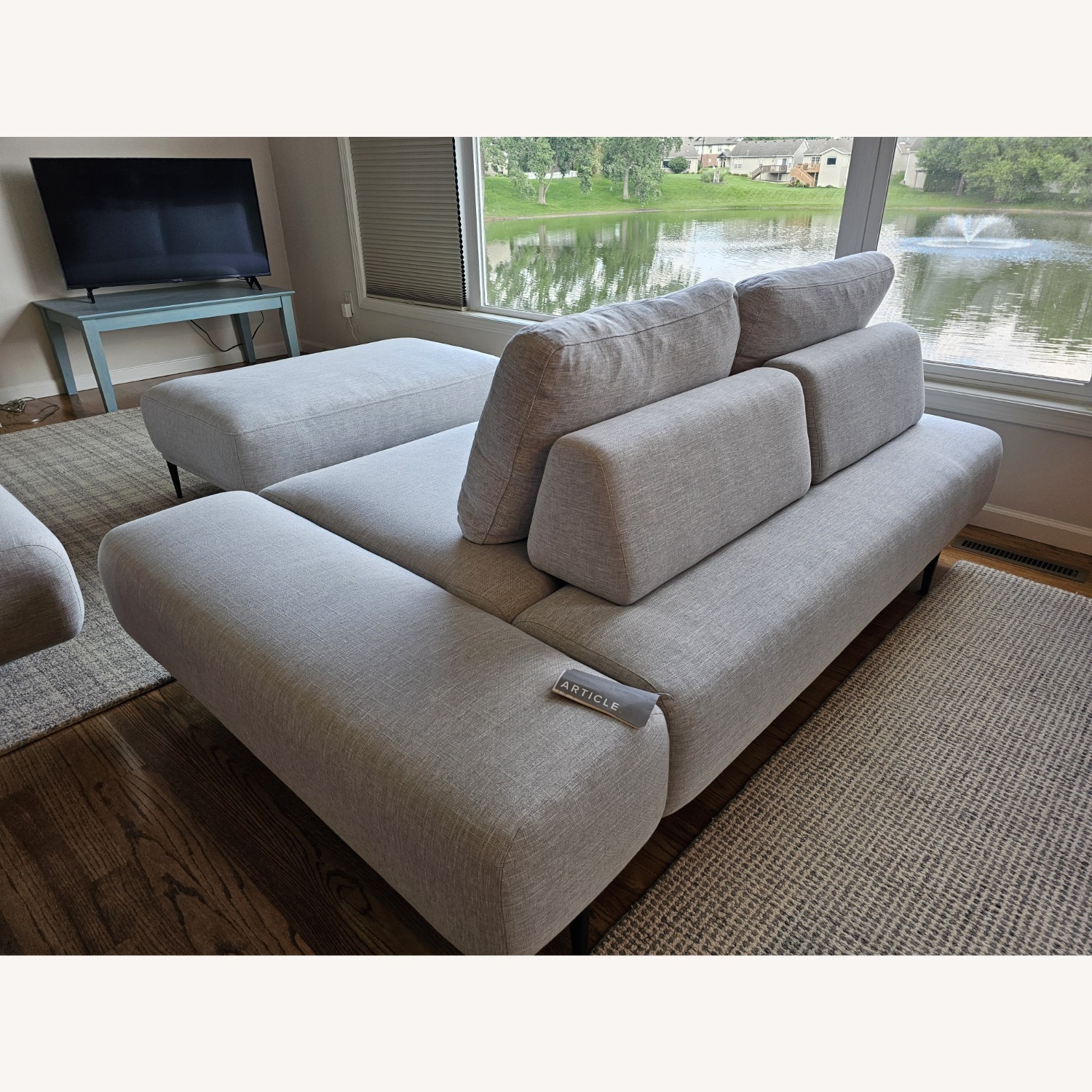 Article Divan Sectional + Abisko 45.5" Ottoman - image-5