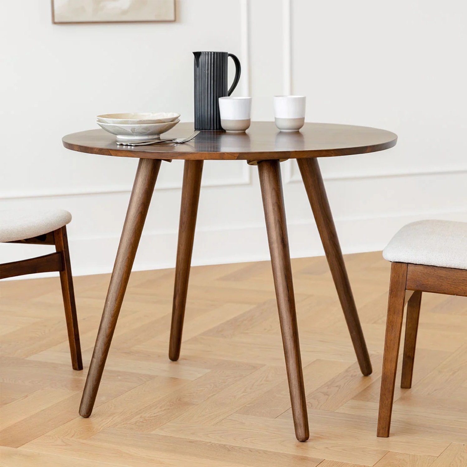Article Seno 36" Round Dining Table in Oak - image-5