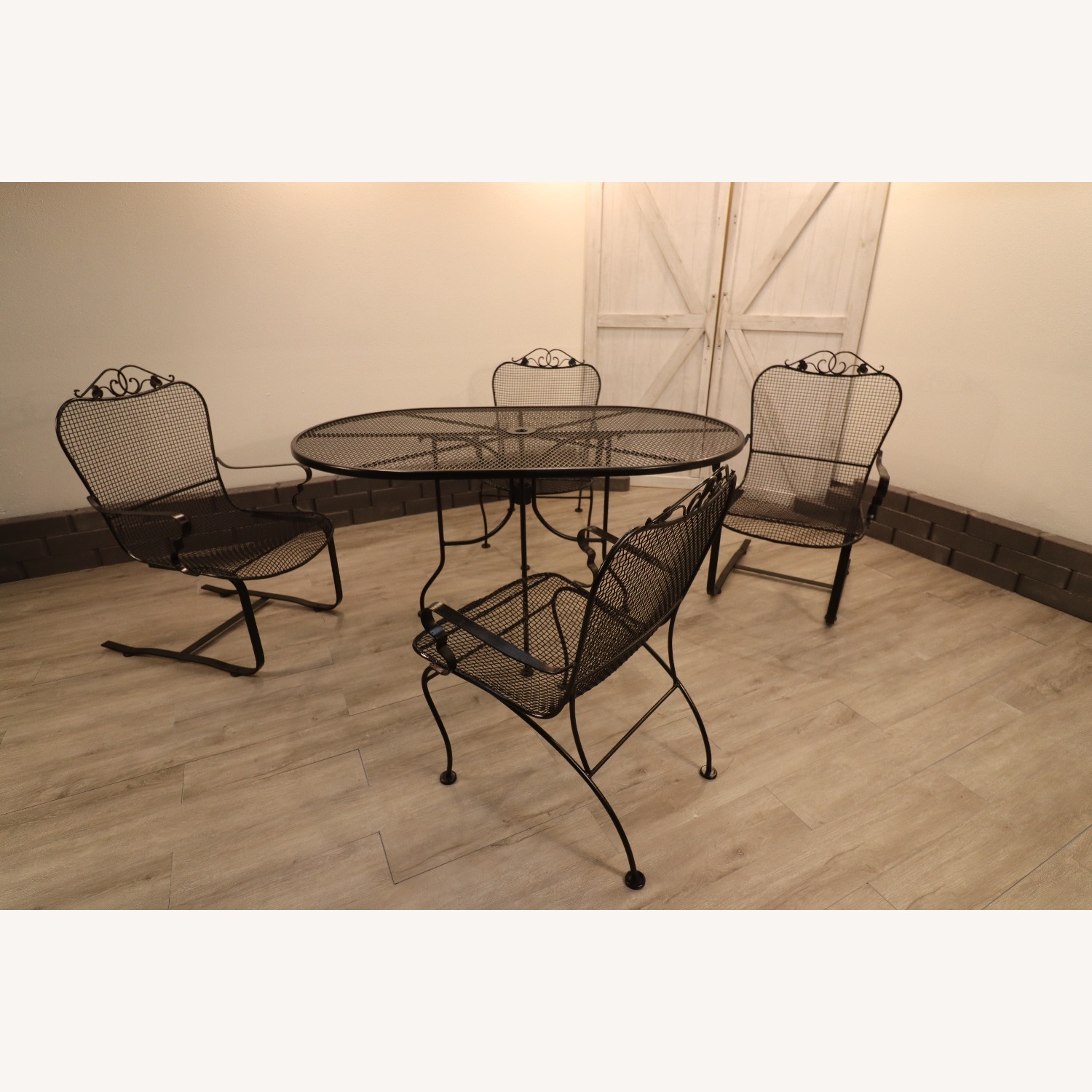 Russell Woodard Wrought Iron Sculptura Patio Set - image-12