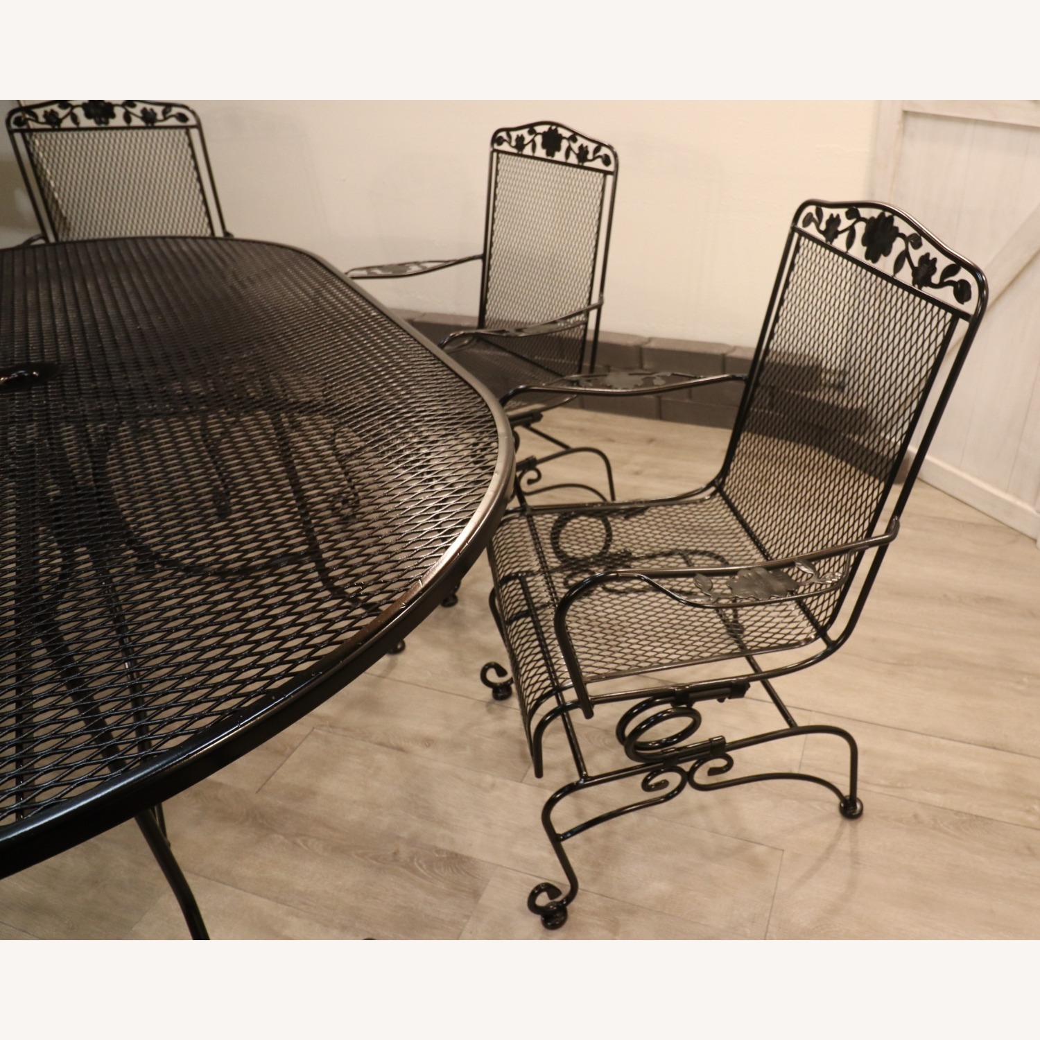 Rare Vintage Scroll FootedFamily Patio Set - image-12