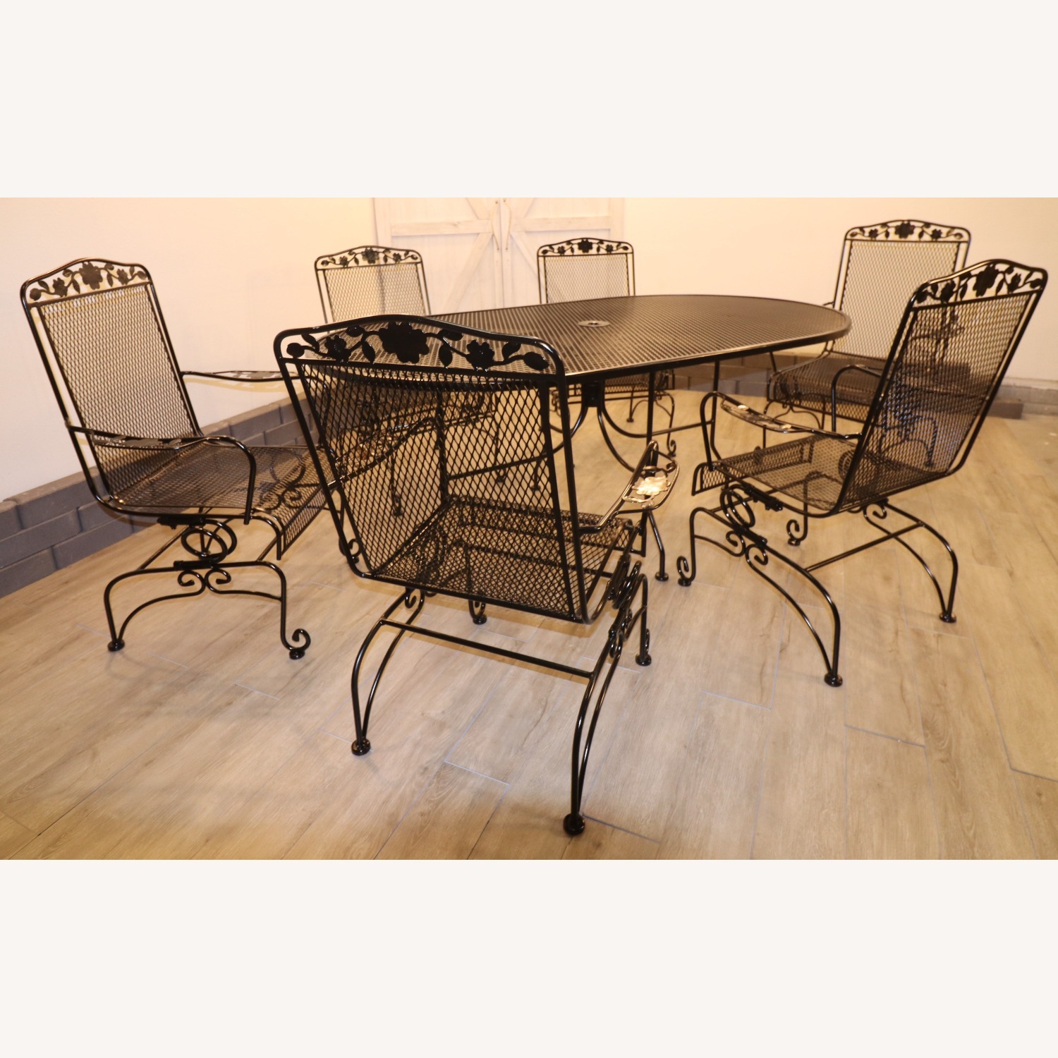 Rare Vintage Scroll FootedFamily Patio Set - image-6