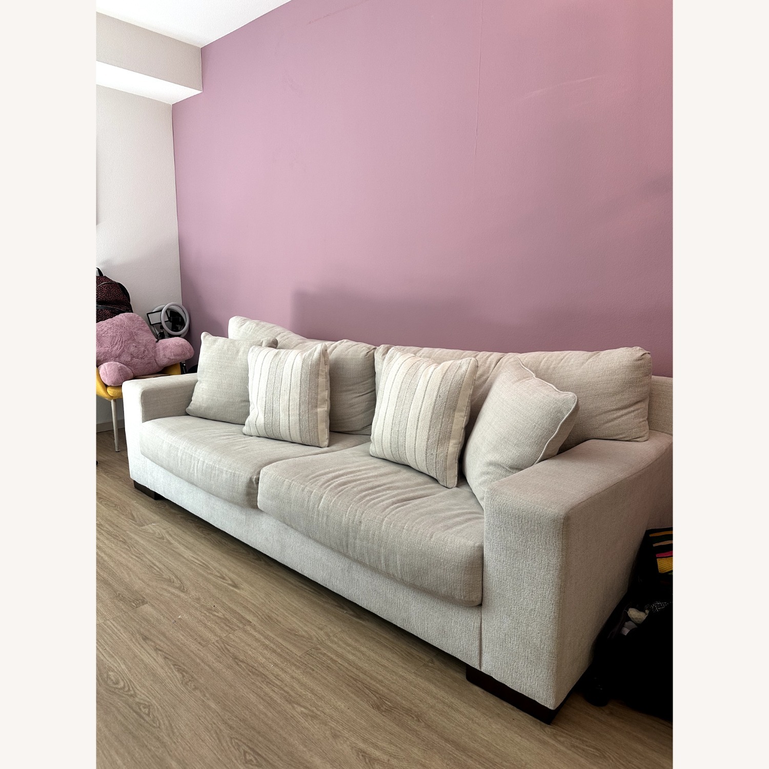 Ashley Furniture Maggie Sofa - image-5