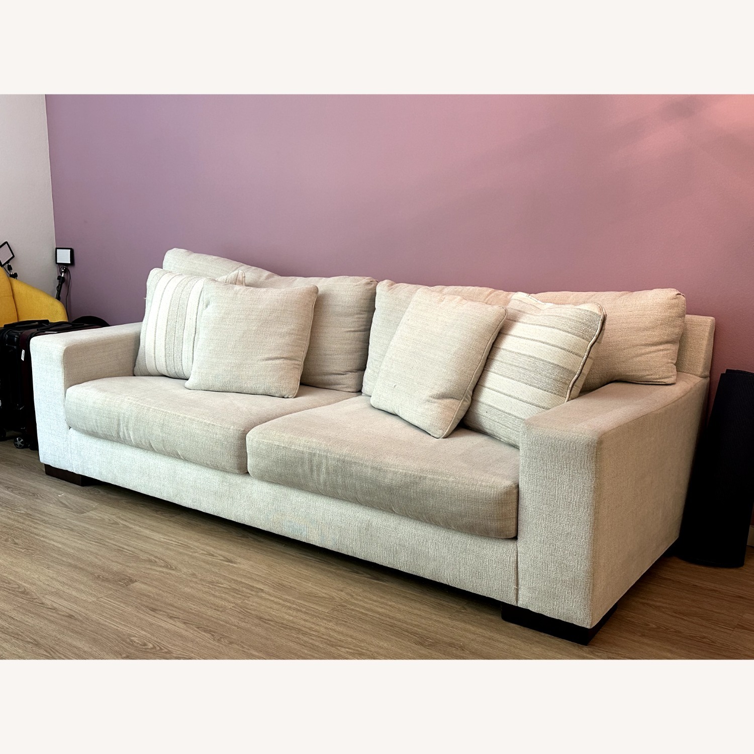 Ashley Furniture Maggie Sofa - image-3