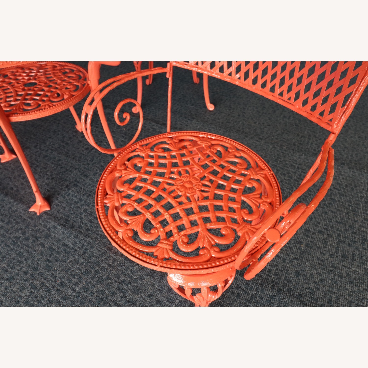 1950s Flamingo-Themed Wrought Iron Patio Set - image-10