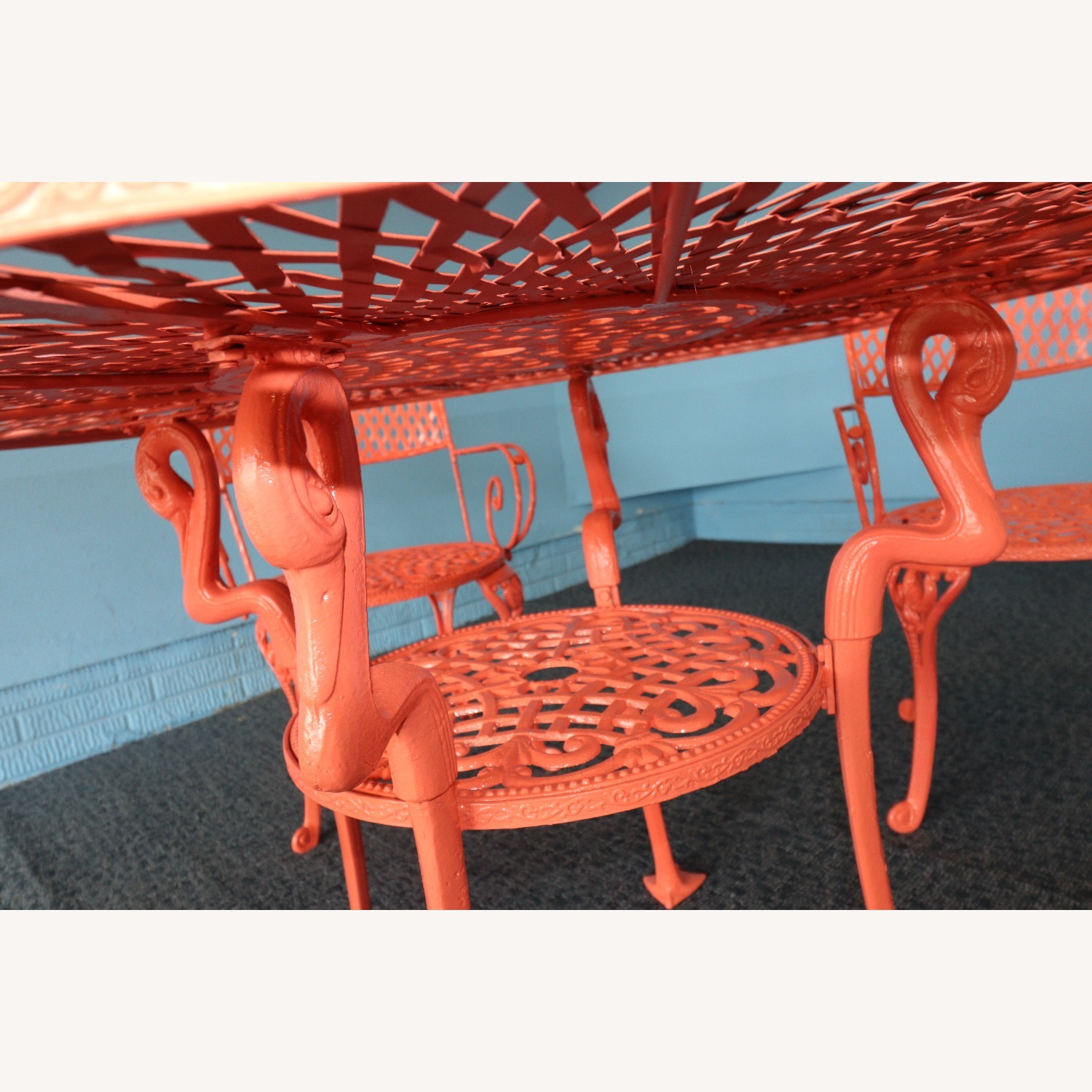1950s Flamingo-Themed Wrought Iron Patio Set - image-9