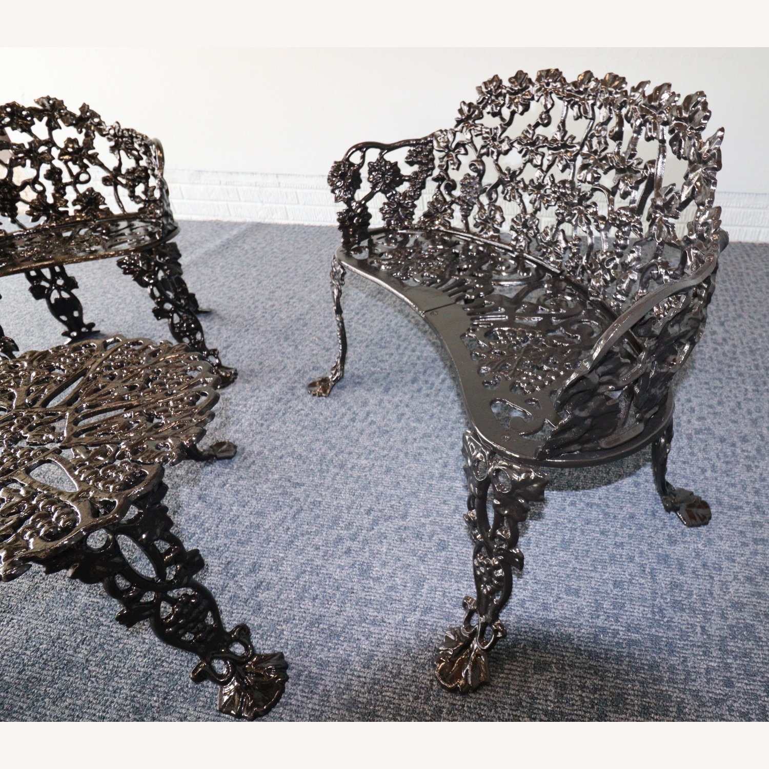Cast Iron Grapevine Garden Set-Complete - image-4