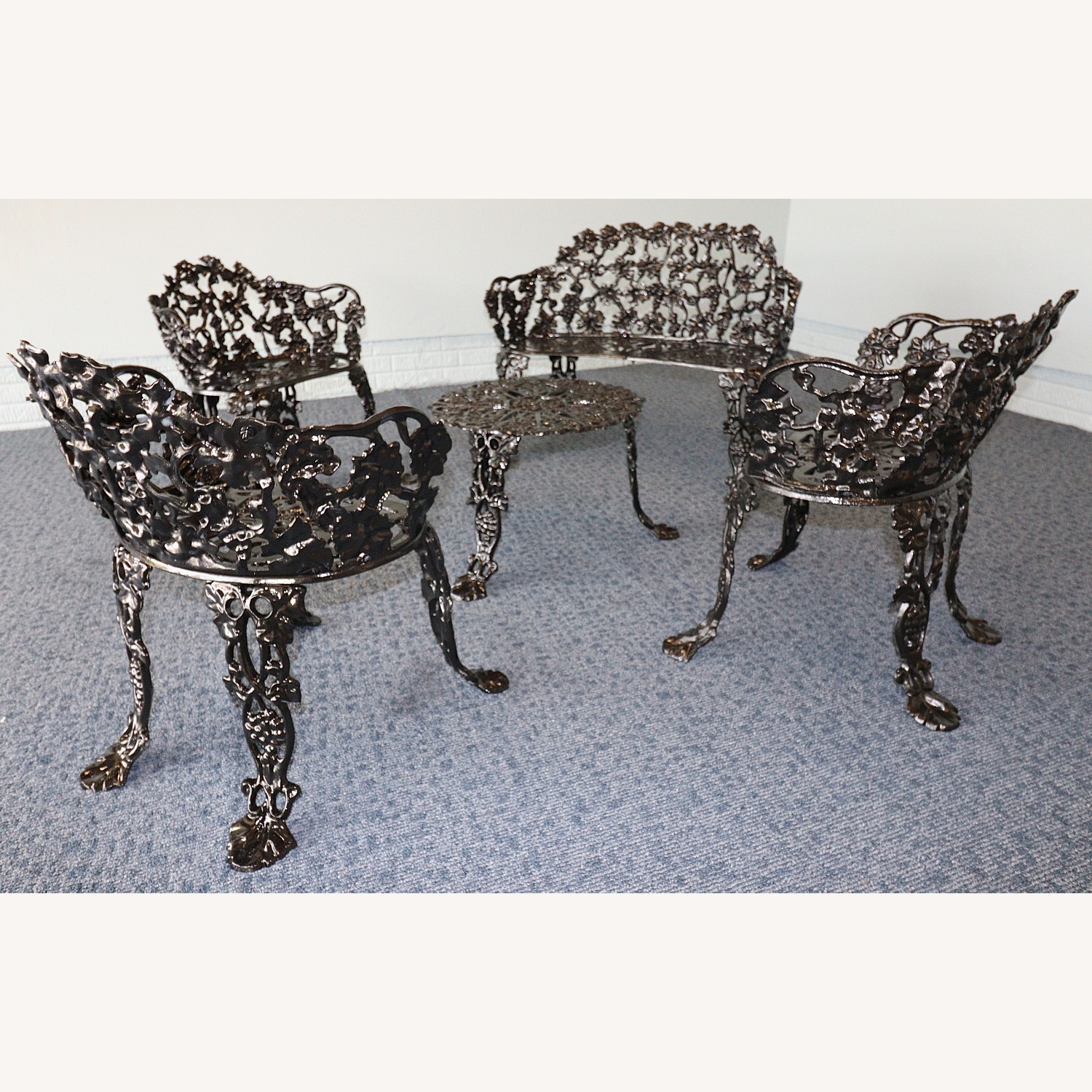 Cast Iron Grapevine Garden Set-Complete - image-9