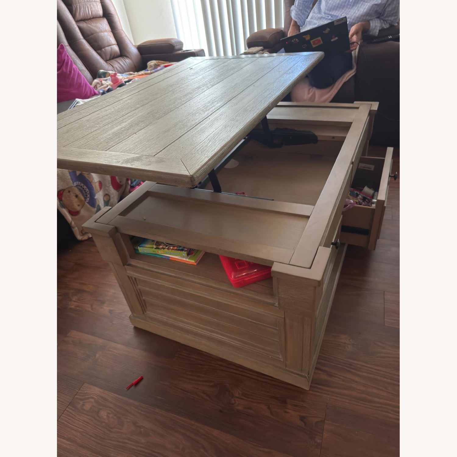 Benjara Lifttop Coffee Table W Drawers - image-3