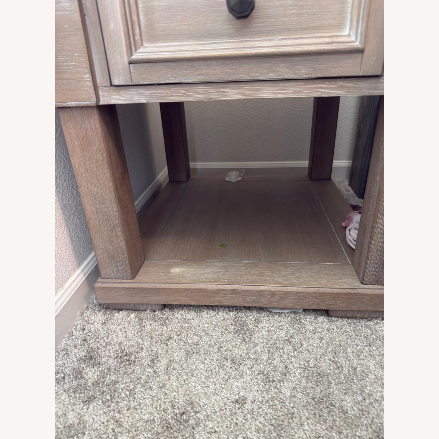 Moreshire 1 Drawer End Table - image-3