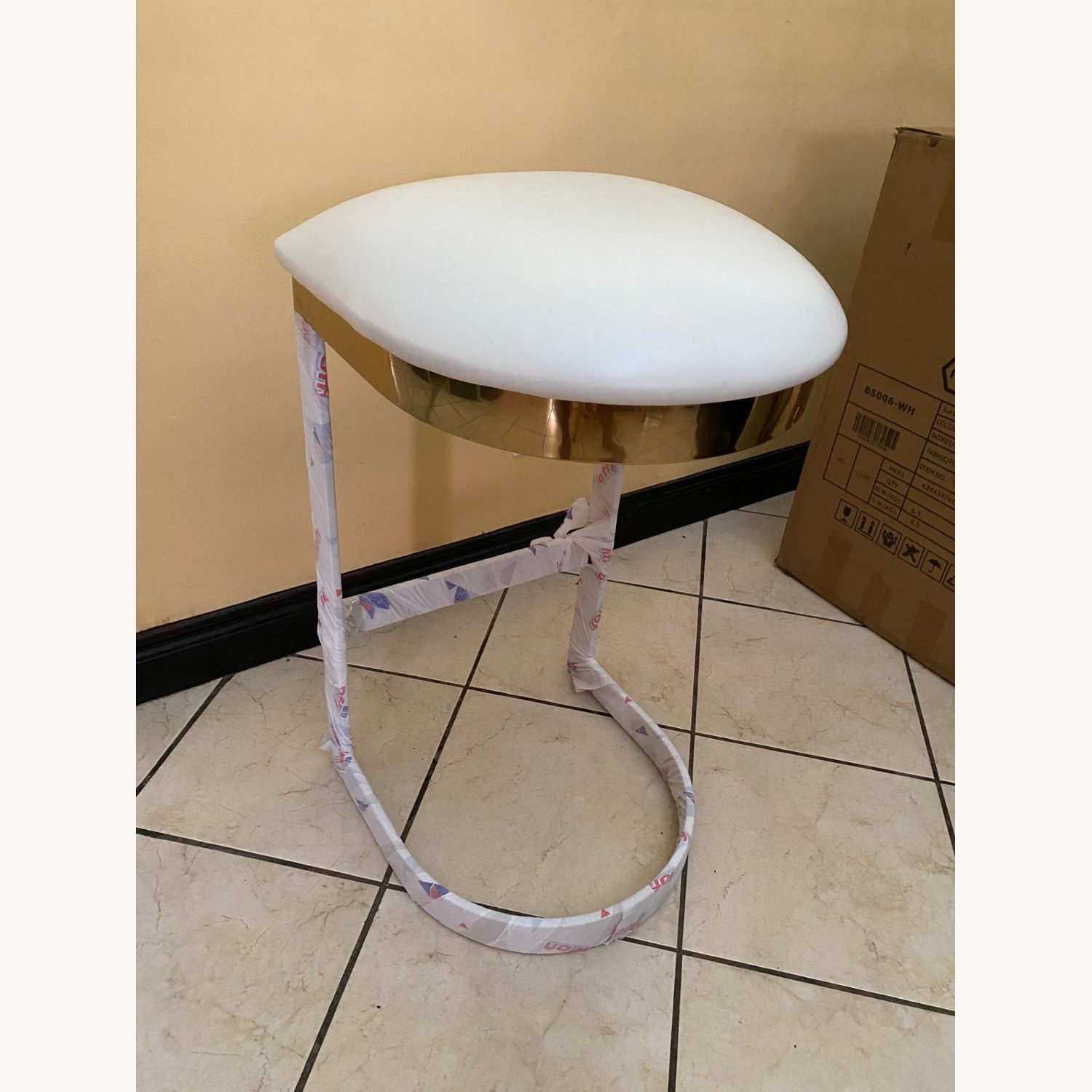 Manhattan Comfort Stool White - image-1