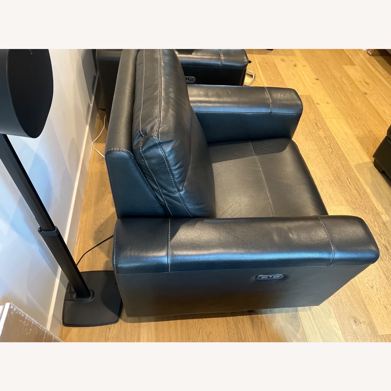 Raymour & Flanigan Ace 3pc Power Sectional - image-12