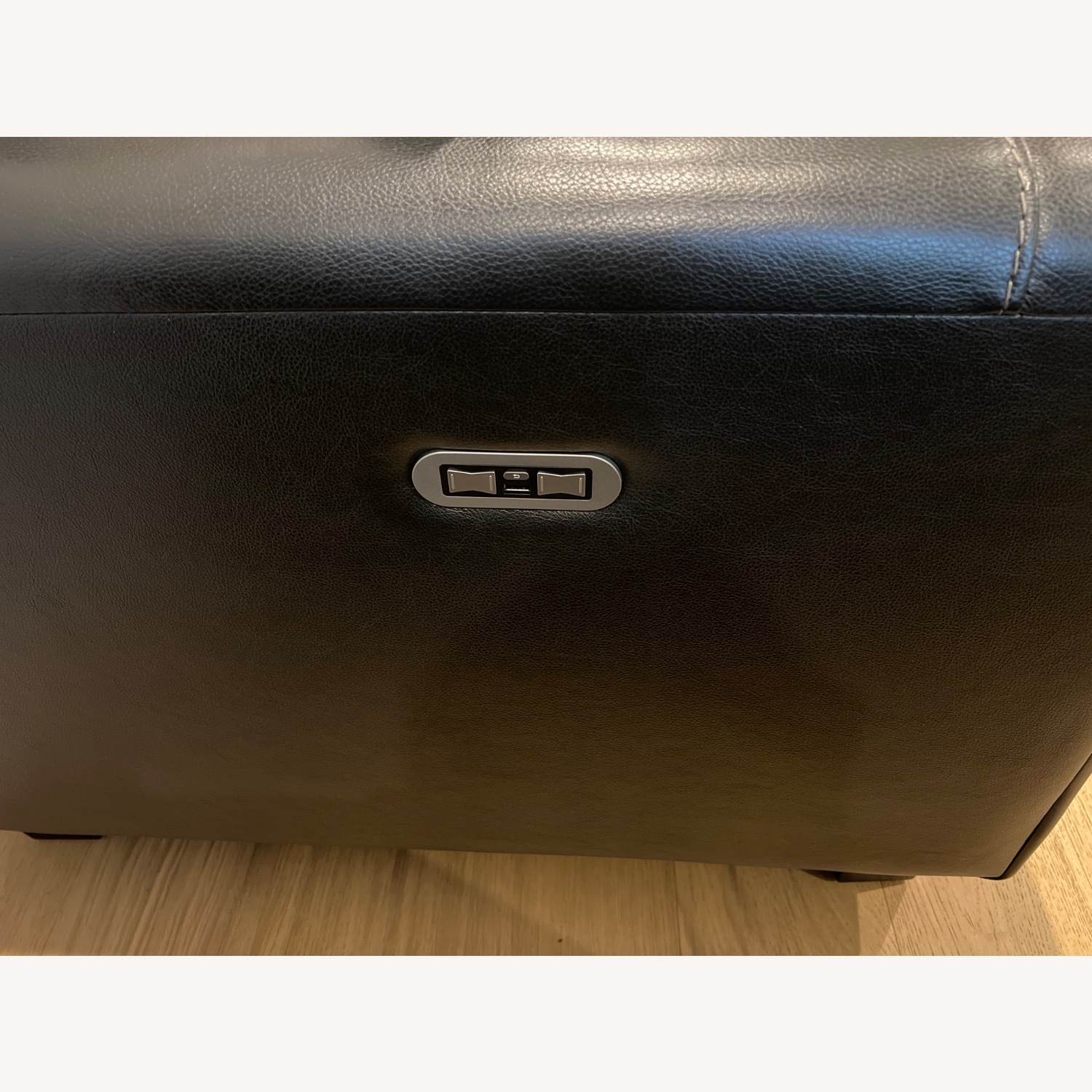 Raymour & Flanigan Ace 3pc Power Sectional - image-7