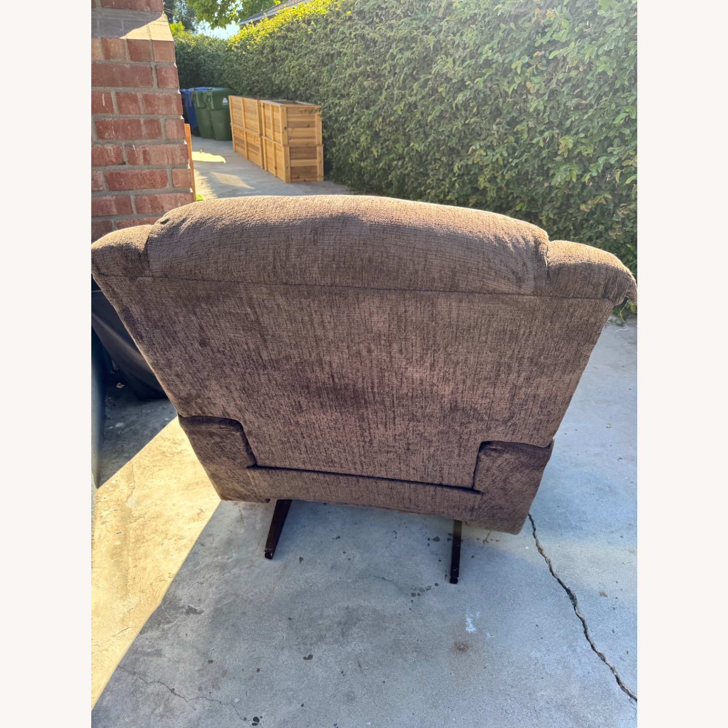 LazyBoy Recliner - image-9