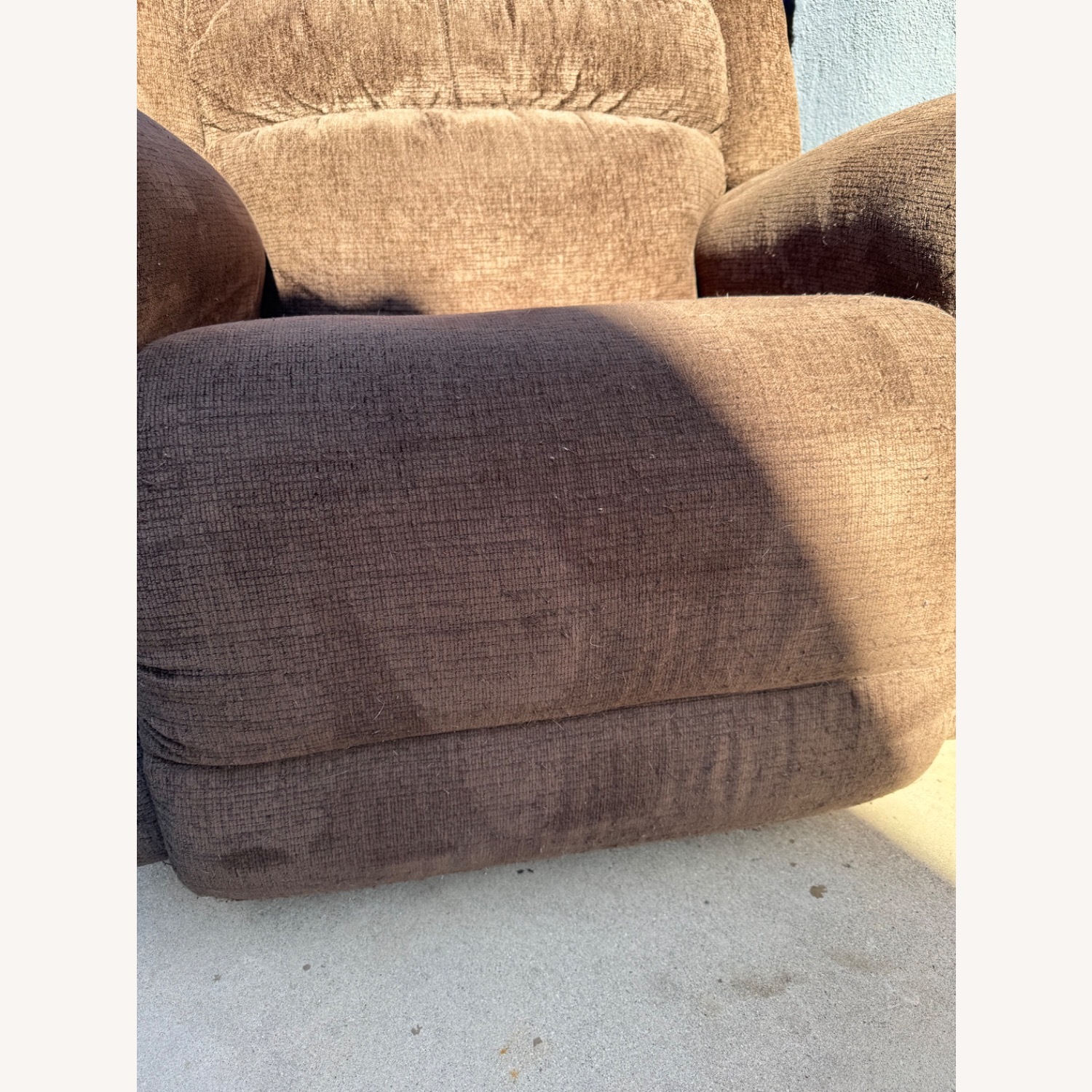 LazyBoy Recliner - image-5