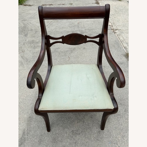 Used Antique/Vintage Mahogany Dining Suite for sale on AptDeco