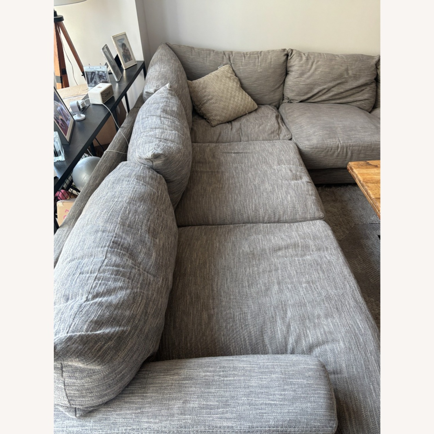 Raymour & Flanigan Leighton Sectional - image-1