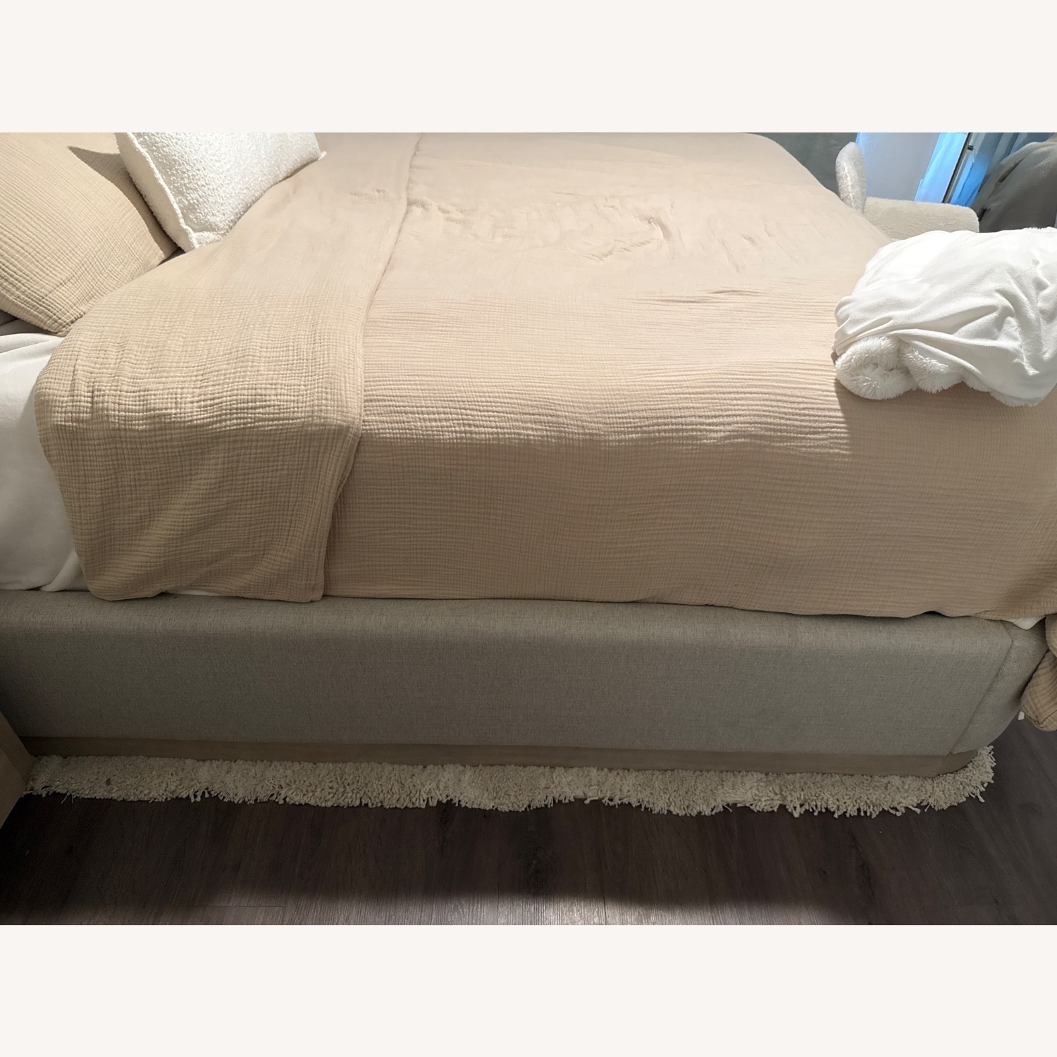 Ashley Furniture Hennington King Bed  - image-1