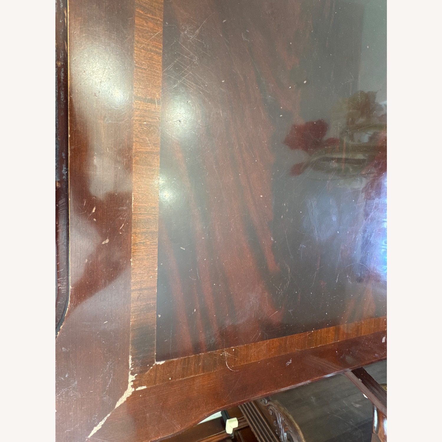 Thomasville Mahogany Dining Table and 6 Chairs  - image-3