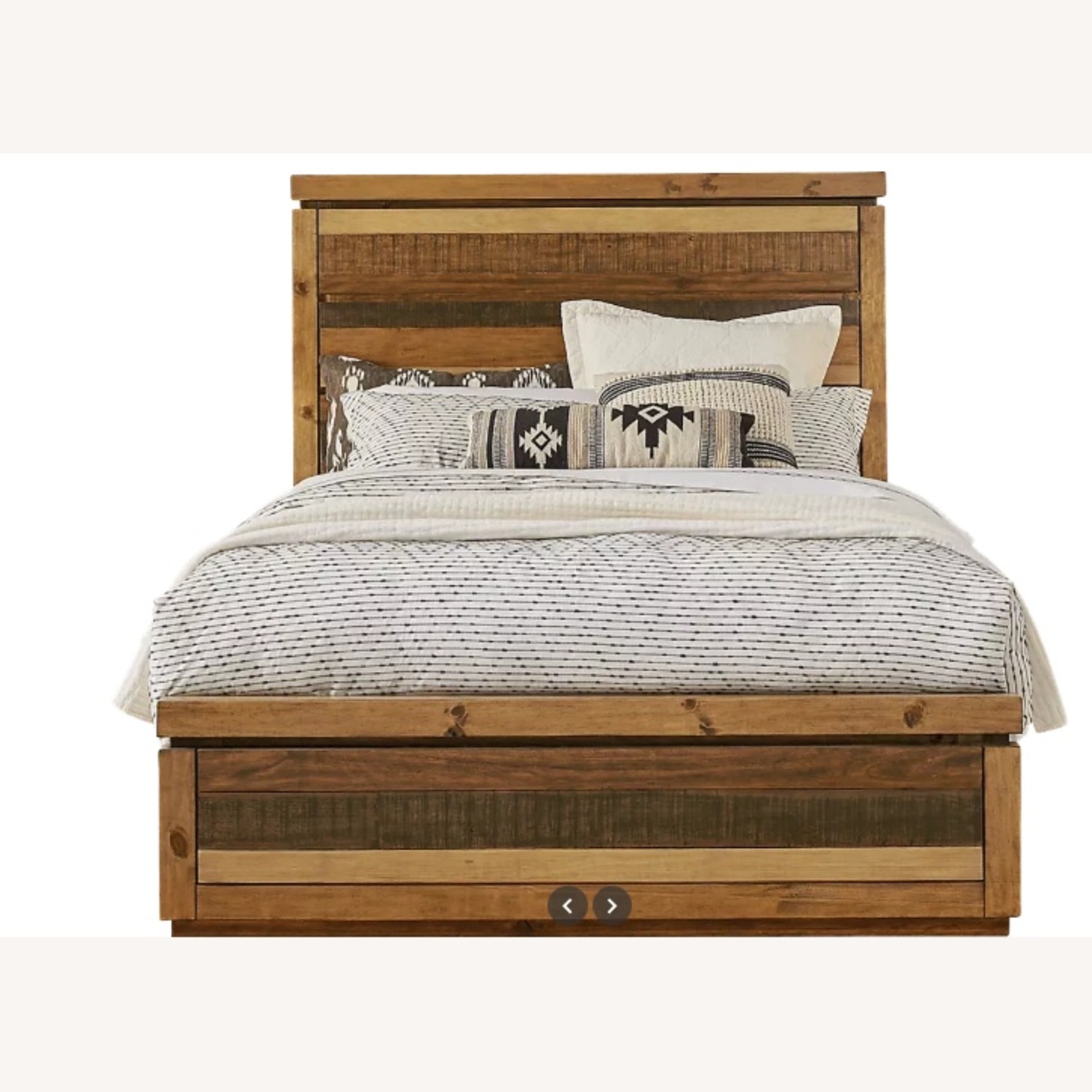 Westover Hills King Size Bed - image-4