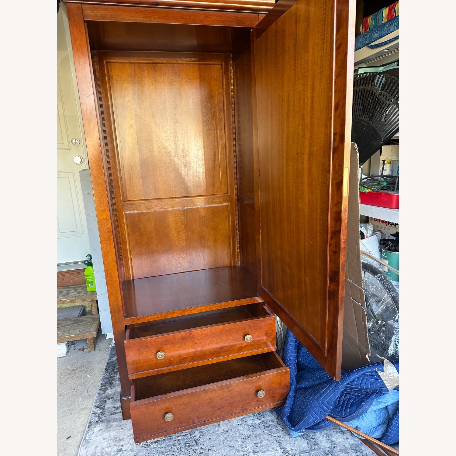 Grange Vintage Country French Mirrored Armoire - image-4