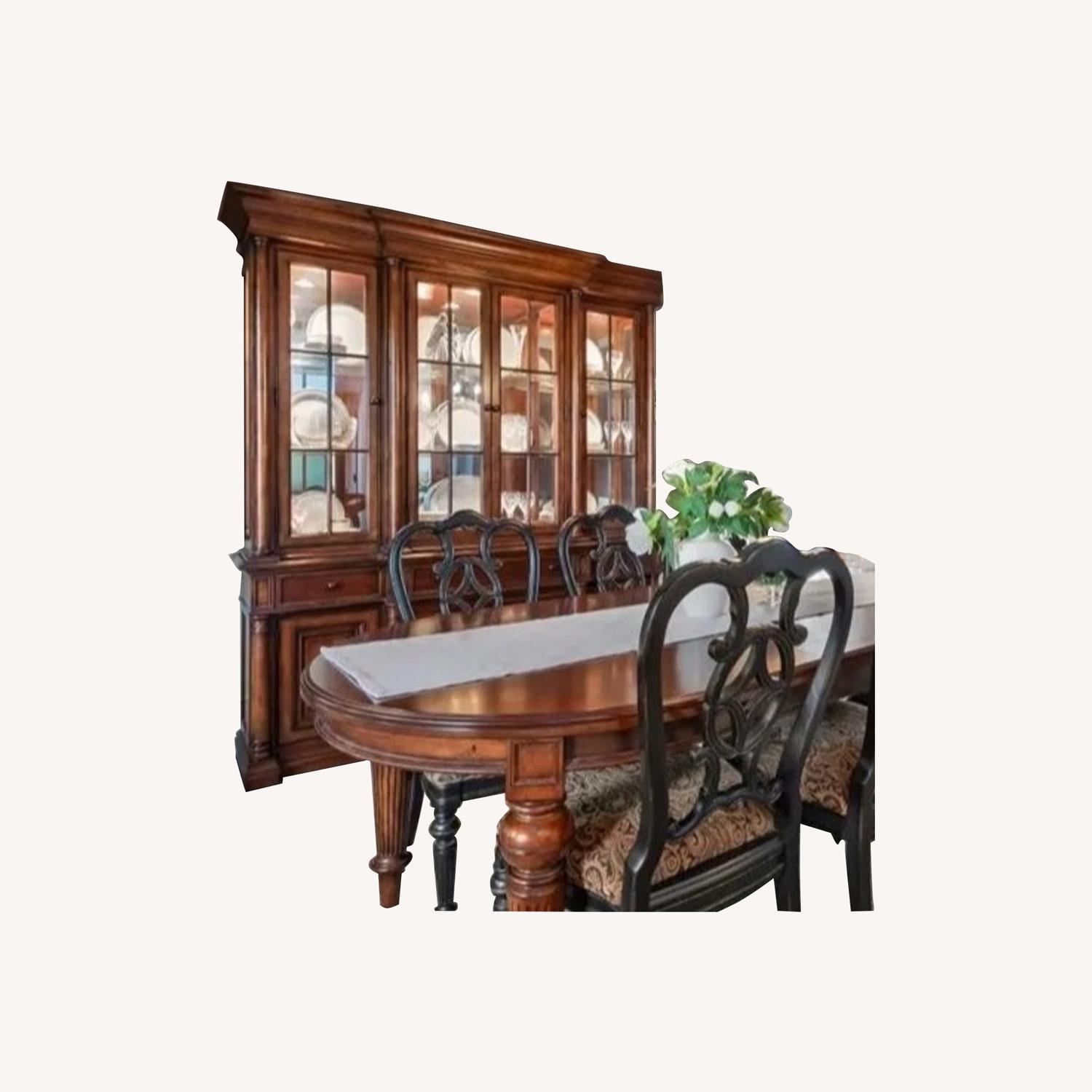 Thomasville Fredricksburg Breakfront - image-8