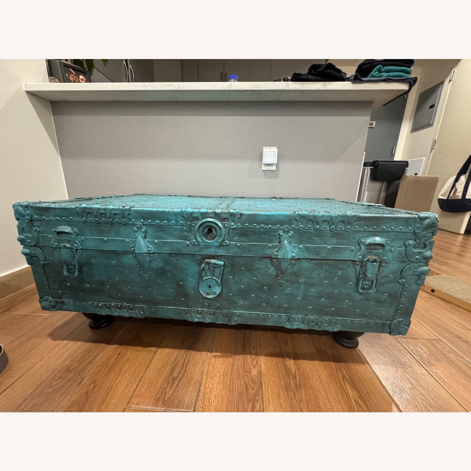 Vintage 1960s Turquoise Trunk - image-2