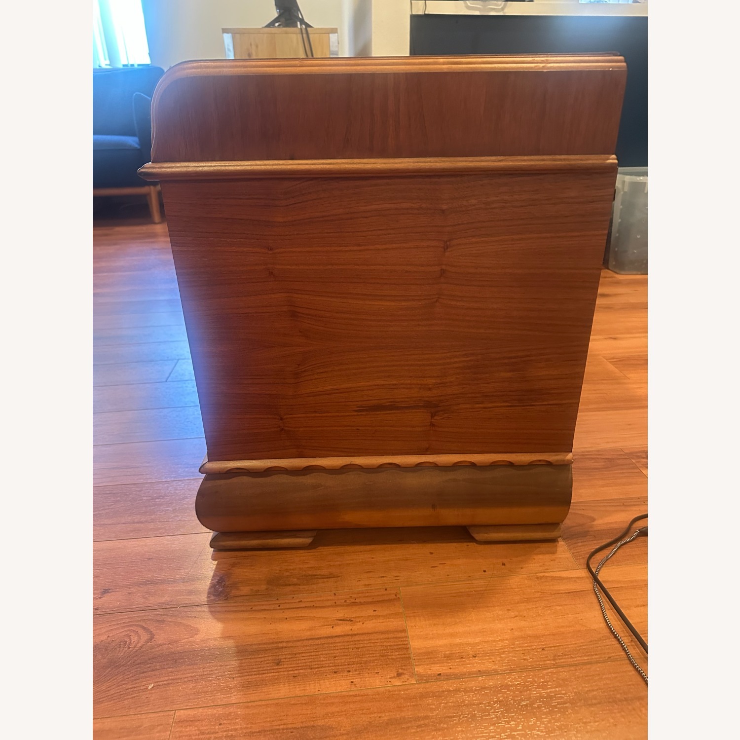 Vintage 1940 Lane Vista Cedar Chest - image-5