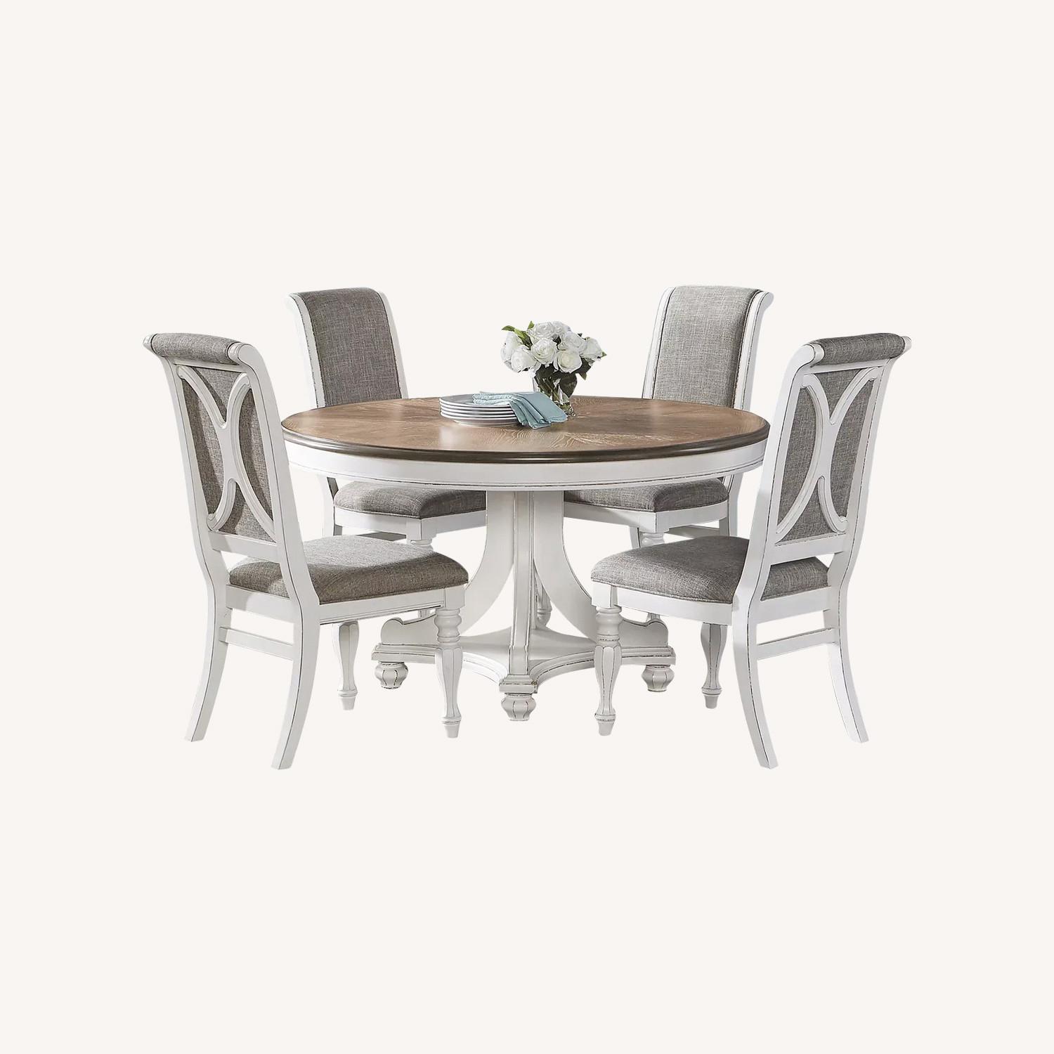 Rooms To Go Dining Table & Four Chairs - image-0