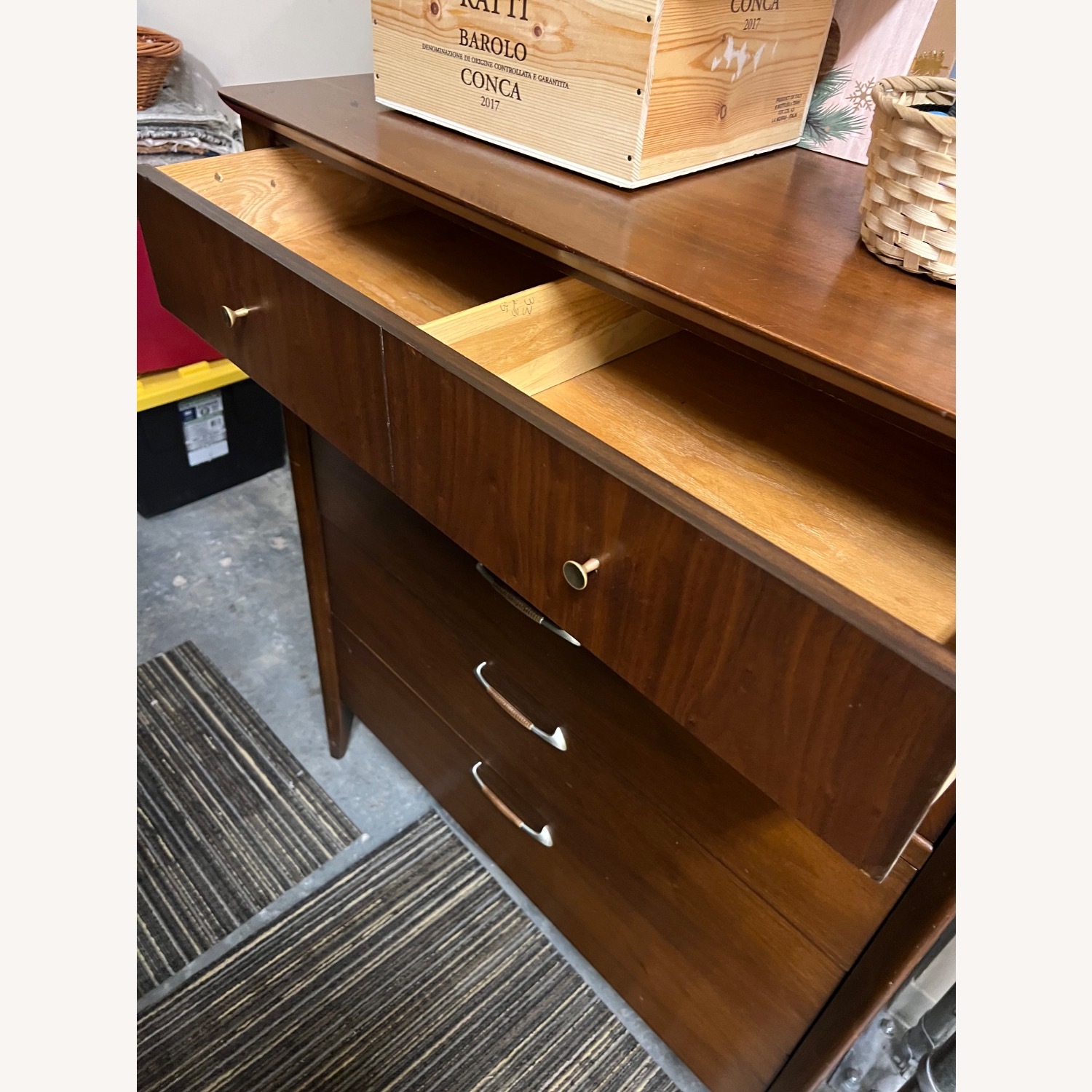 Drexel 5 Drawer Dresser - AptDeco