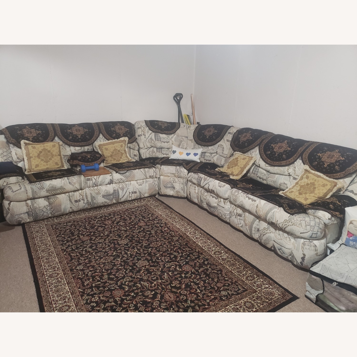 Levitz Furniture White Patterned Sofa - image-3