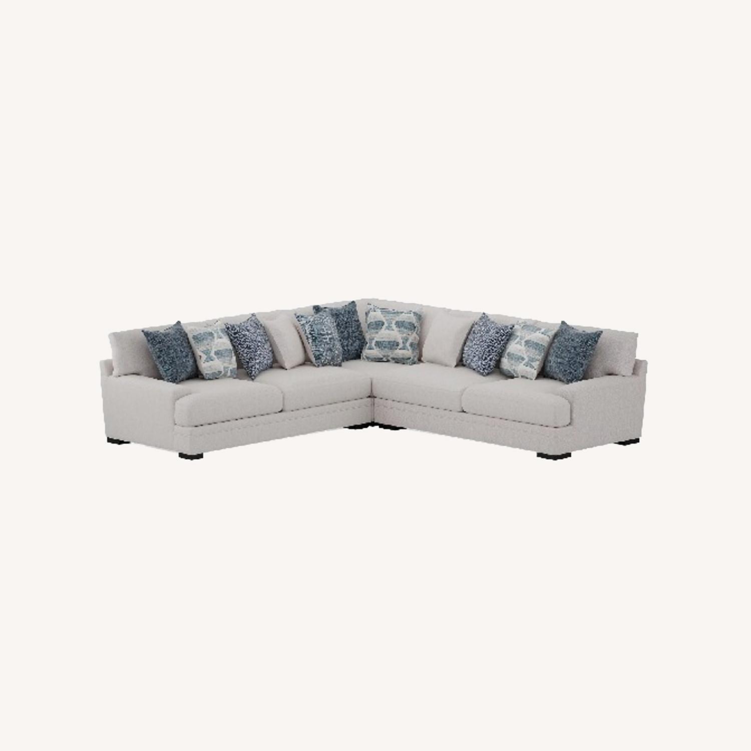 Rooms To Go Cindy Crawford Sectional - image-0