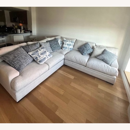 Used Rooms To Go Cindy Crawford Sectional for sale on AptDeco