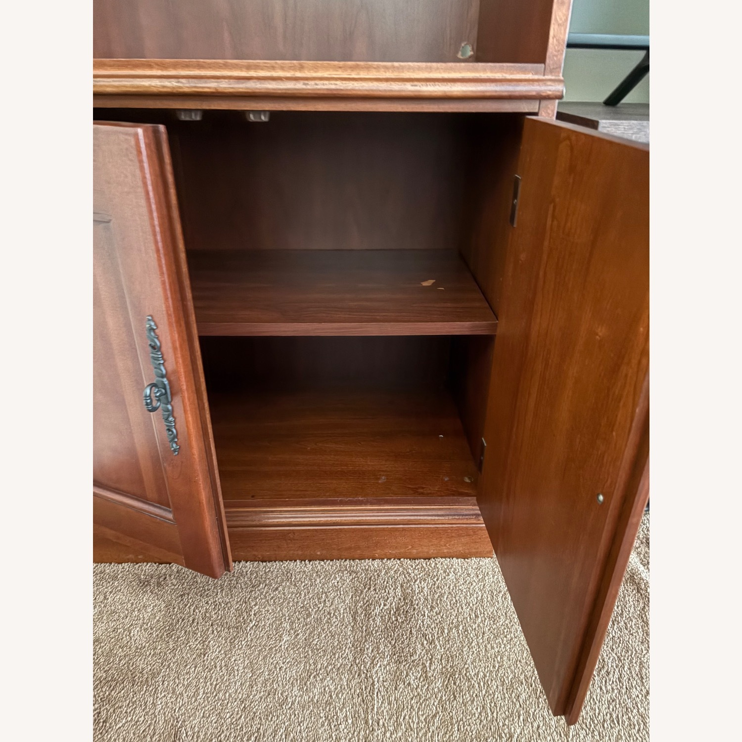 Hooker Set of Bookcases - image-3