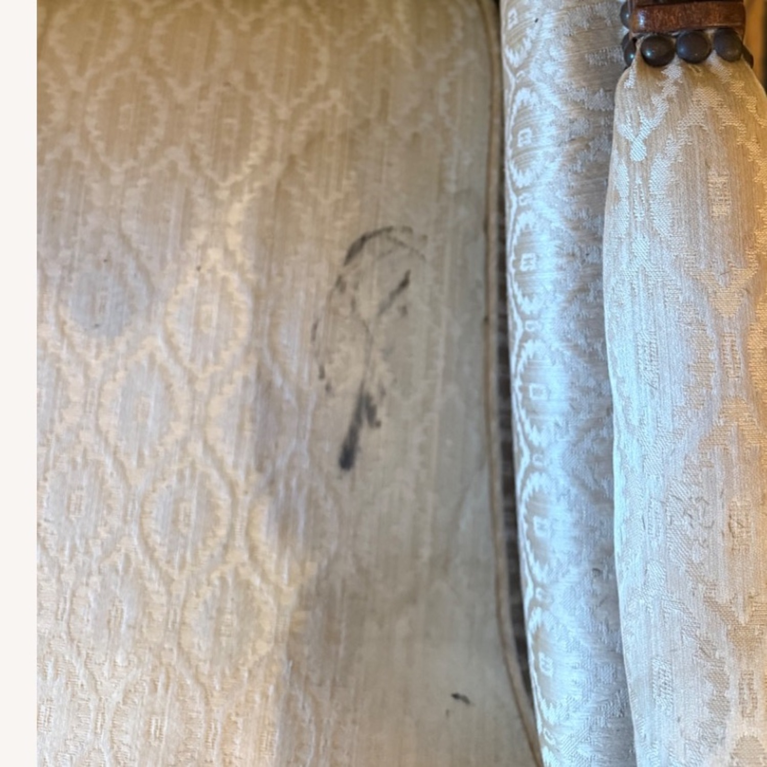 Antique Sofa - image-4