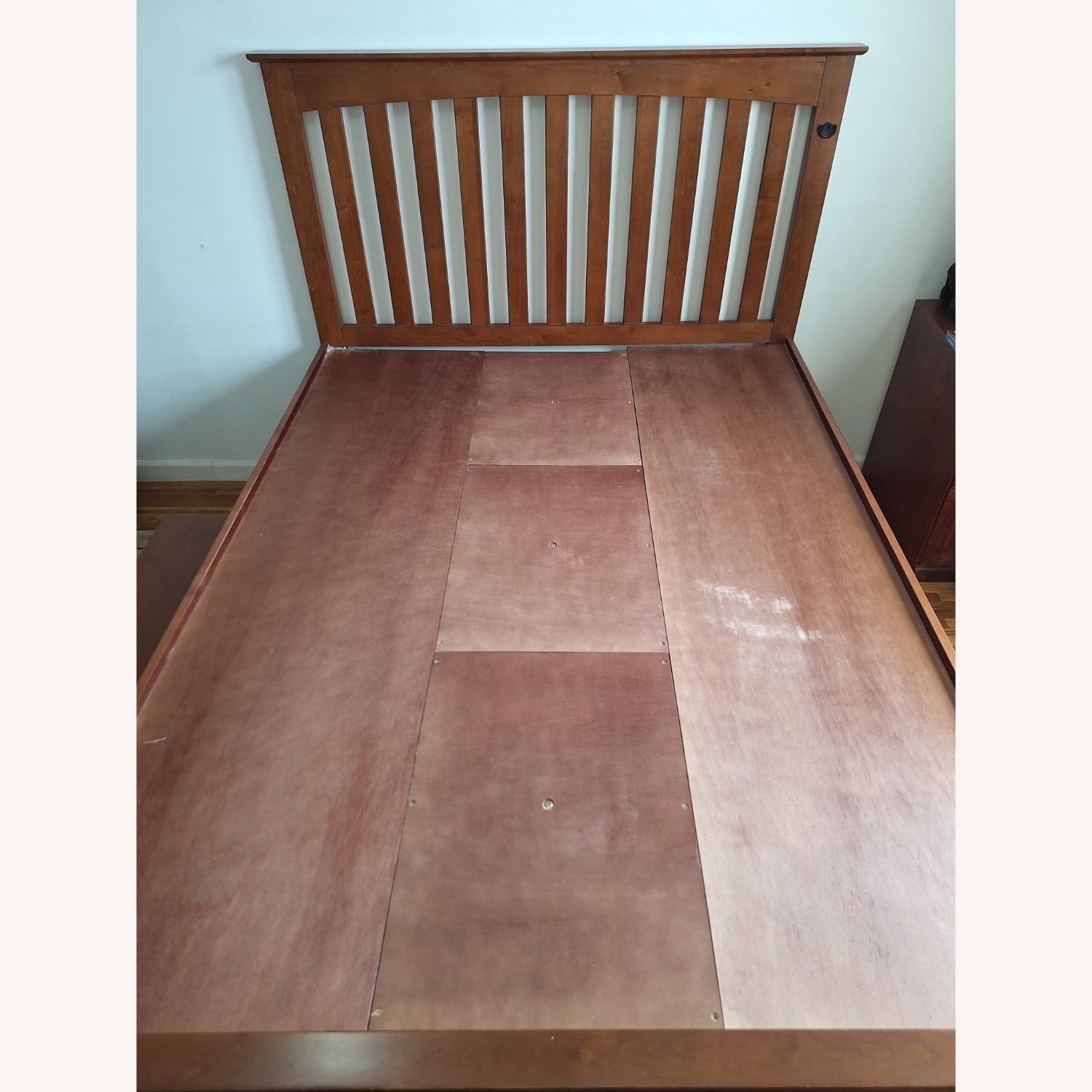 Raymour & Flanigan Everitt Queen Storage Platform Bed with Everitt Step Stool - image-2