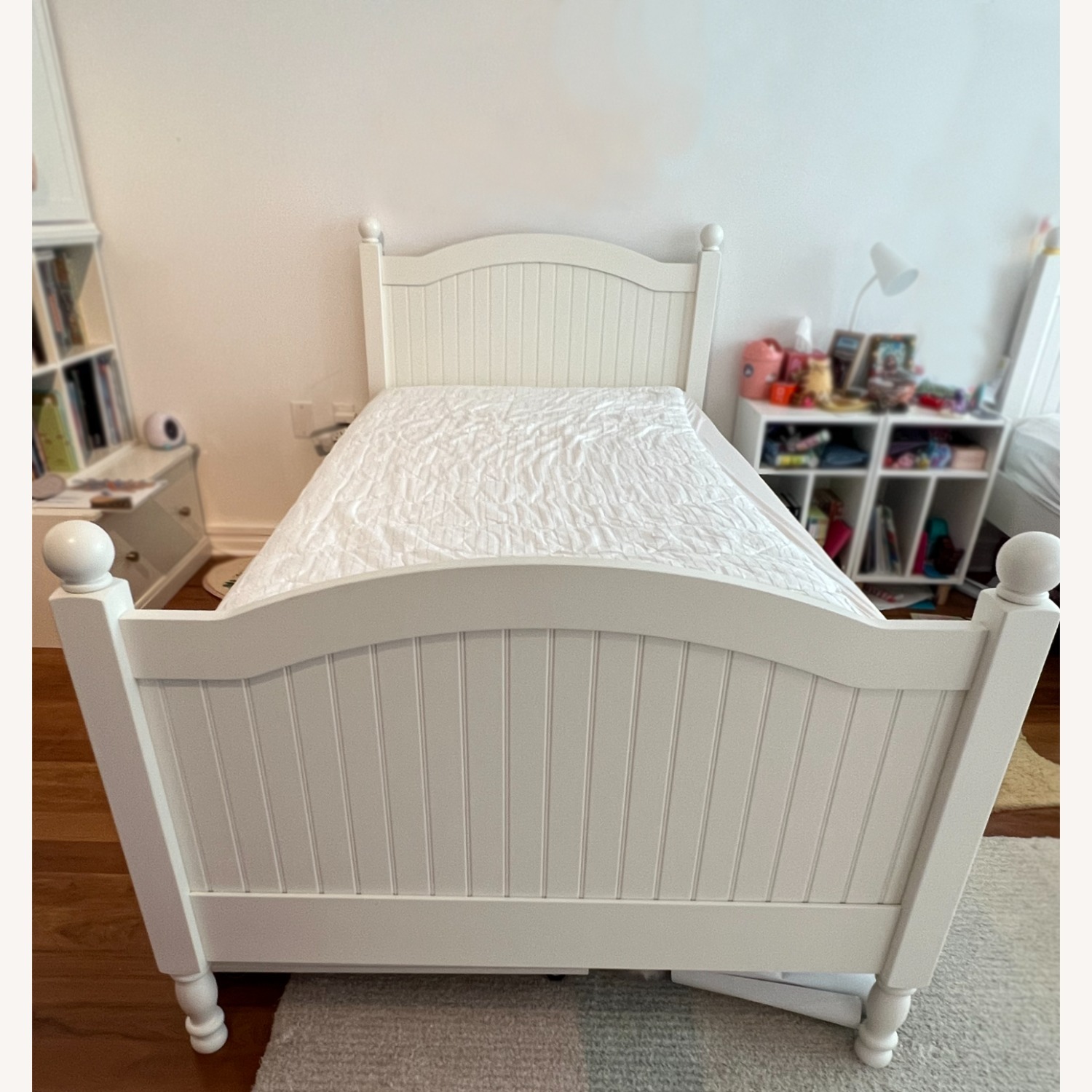 Pottery Barn Kids Catalina Bed, Twin, Simply White - image-10