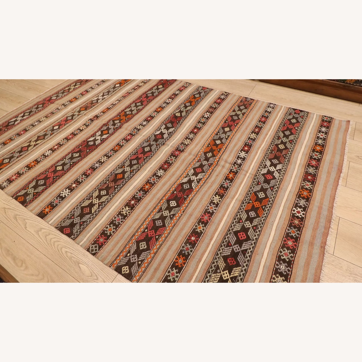 Midcentury Rustic Rug In Cappadocia Clay/Sandstone - image-4