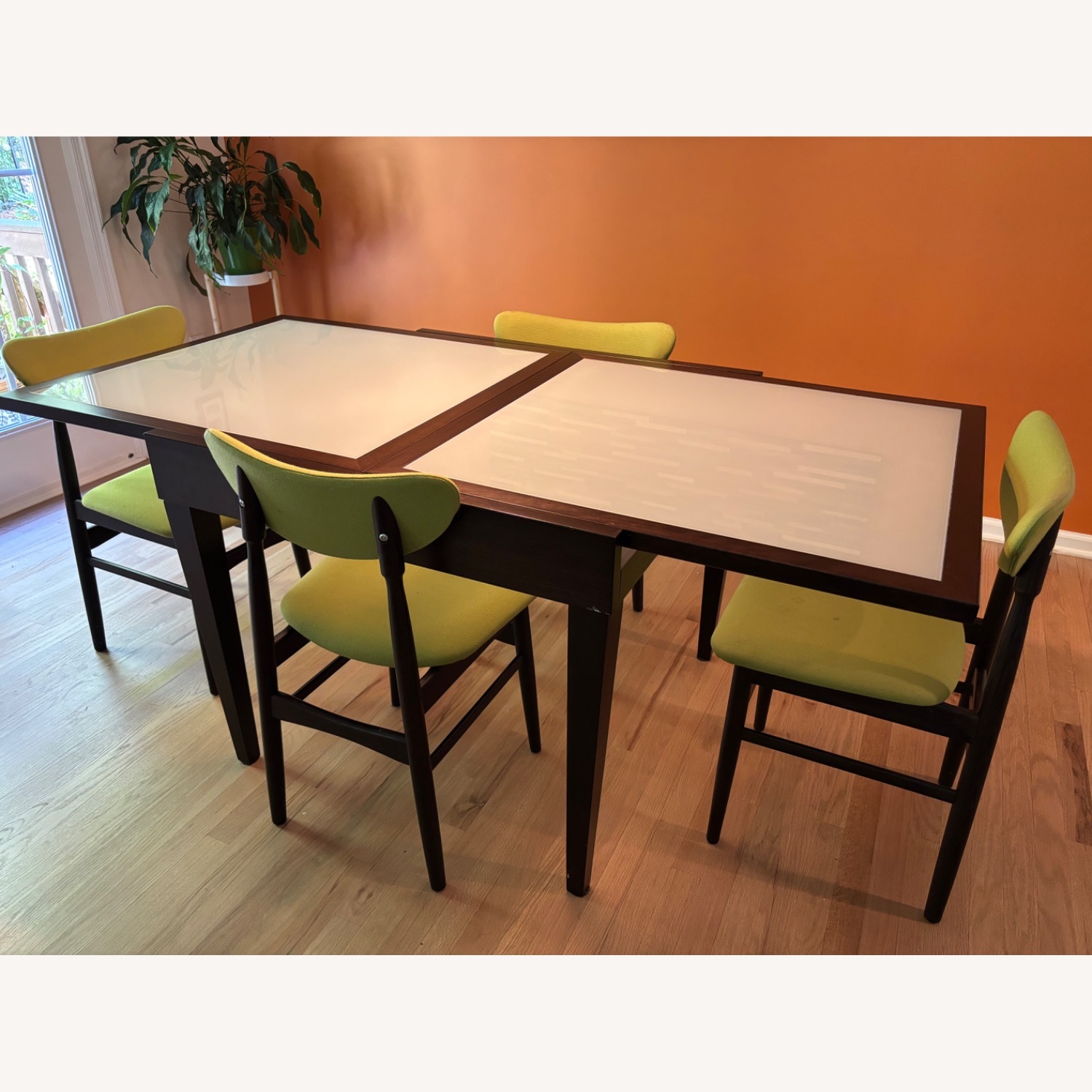 DWR Dining Set W Expandable Table - image-8