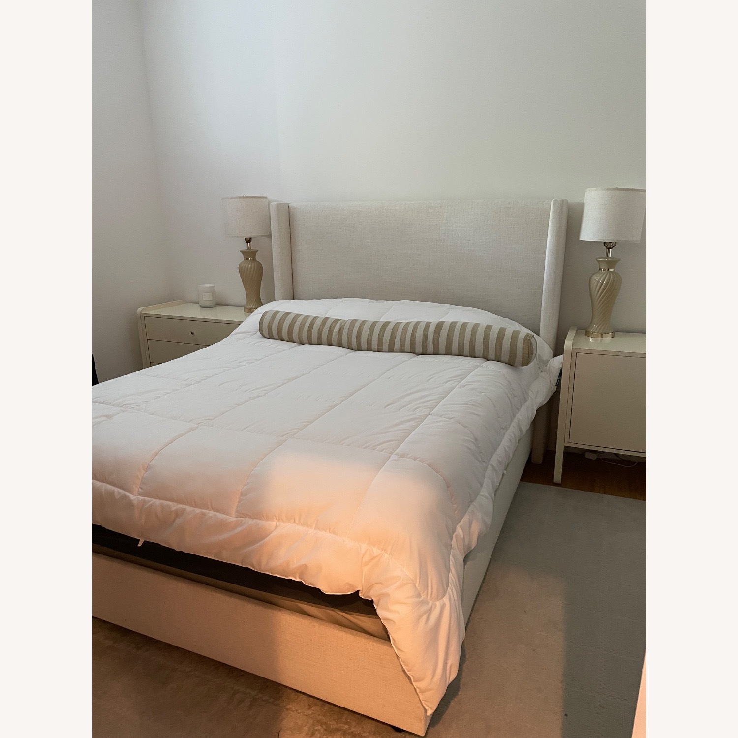 Hanson Cream Linen Wingback Bed - image-2