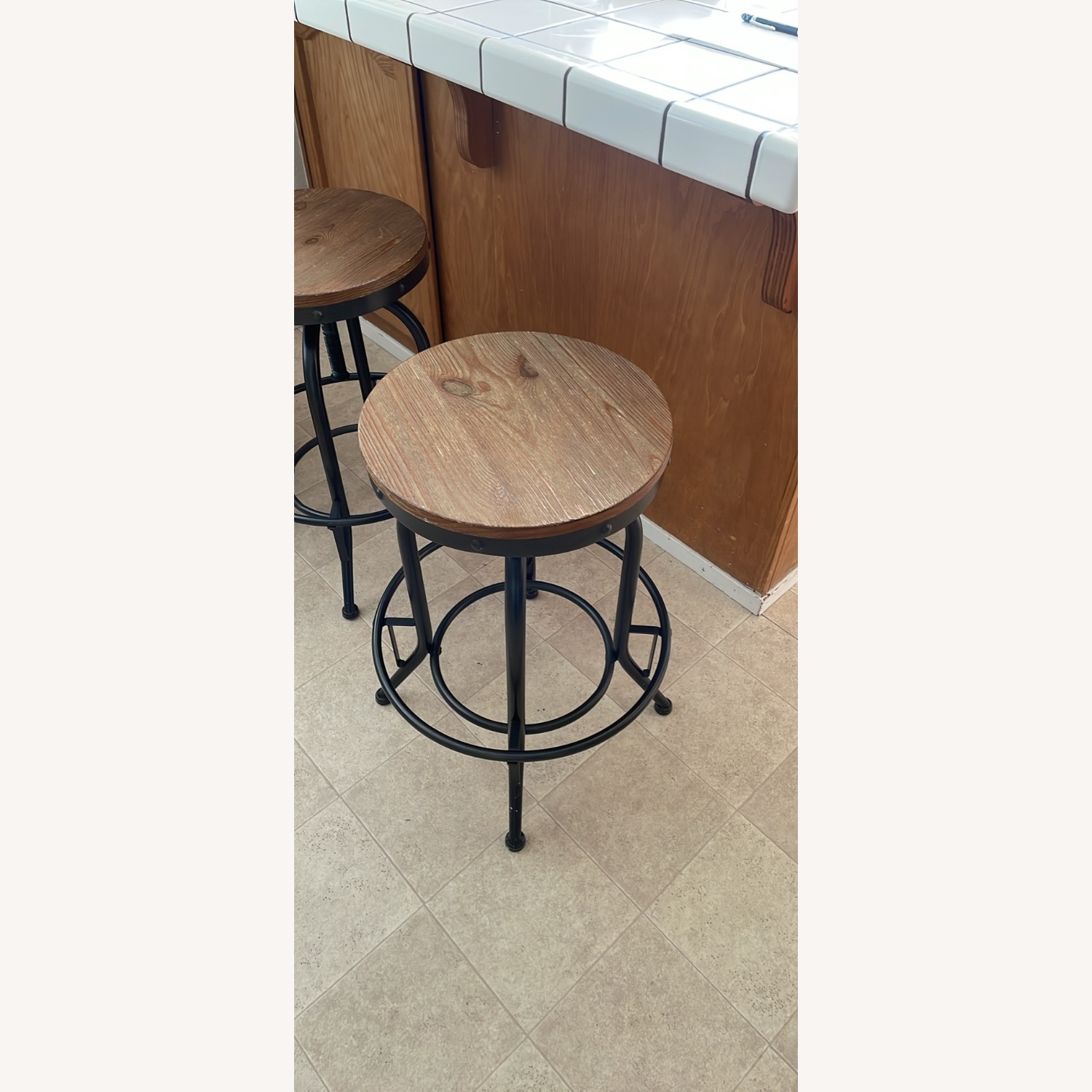 Iron Base Barstool Sets With a Widen Top/Finish - image-1